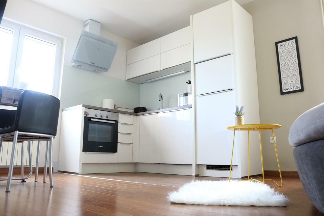 Apartments Ela トロギール エクステリア 写真