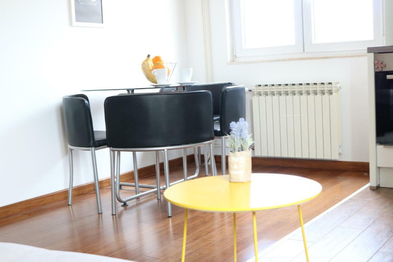Apartments Ela トロギール エクステリア 写真